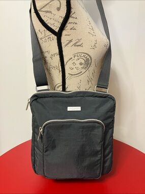 Baggallini Classic Crossbody Bagg Charcoal Grey